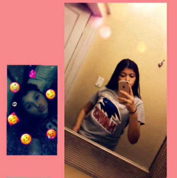 Meet your Posher, Alexis - Picture 1 of 1